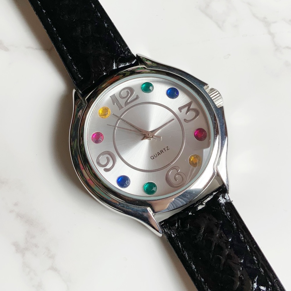 Accutime Stainless Steel Analog Wristwatch Large Face Silvertone *NEEDS BATTERY*